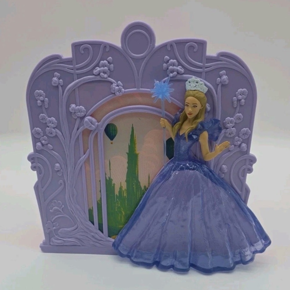 Wicked For Good 2025 Glinda Popcorn Bucket Cinemark AMC New